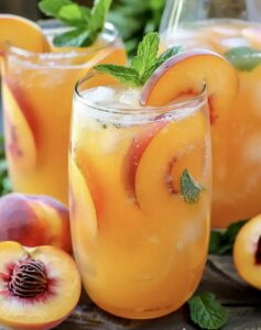 Refreshing Peach Lemonade Recipe