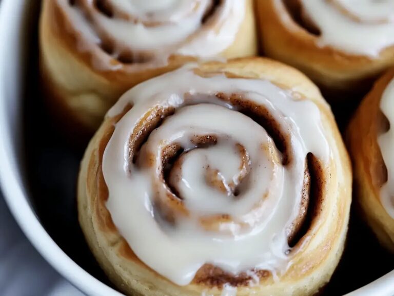 Soft And Fluffy Sourdough Cinnamon Rolls Recipe