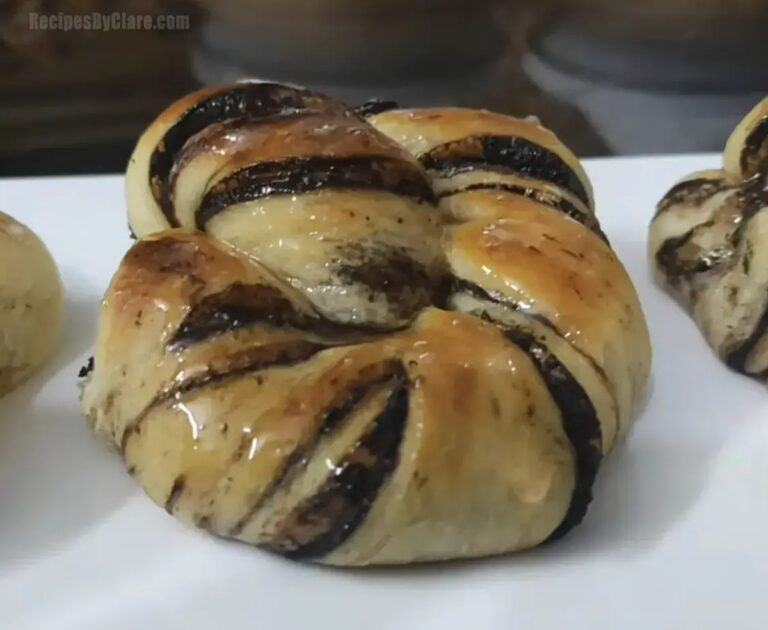 Soft Chocolate Cinnamon Rolls Recipe