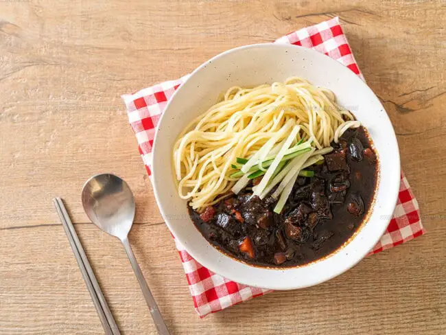 Black Bean Noodles Taste Profile