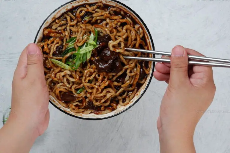 Black Bean Noodles: A Rich, Savory Journey for Your Taste Buds