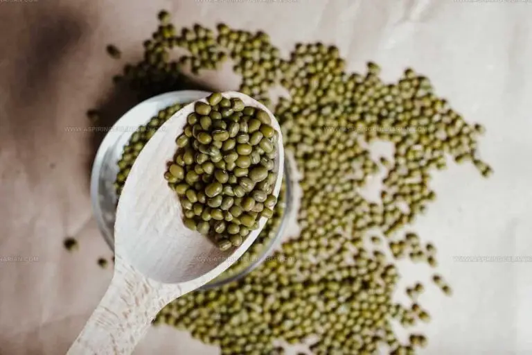What Does Mung Bean Taste Like? Exploring This Earthy Gem